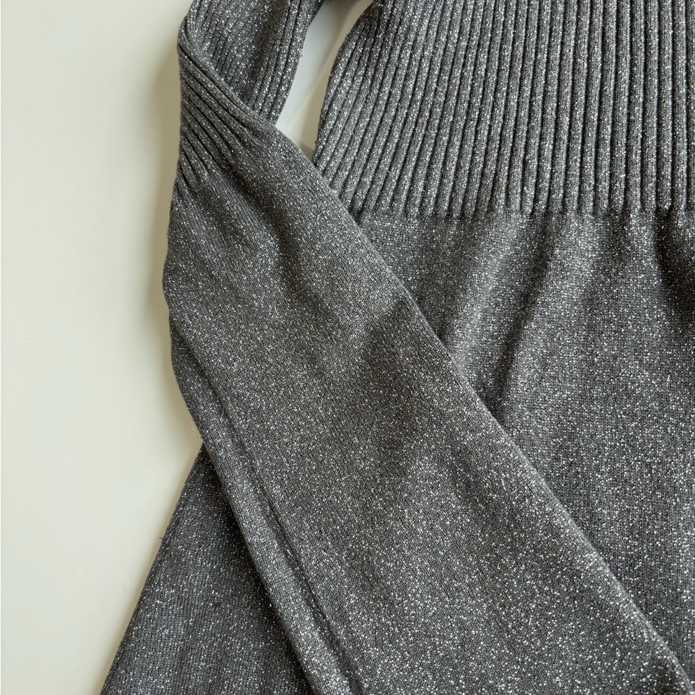 BN13 Willi Smith Glittery Charcoal Turtleneck Babydoll Blouse Bell Sleeve Small - Picture 3 of 6